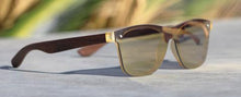 Flow Vision Rythem™ Sunglasses: Gold